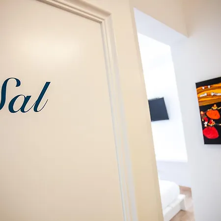 Cheap & Chic Hotel-2